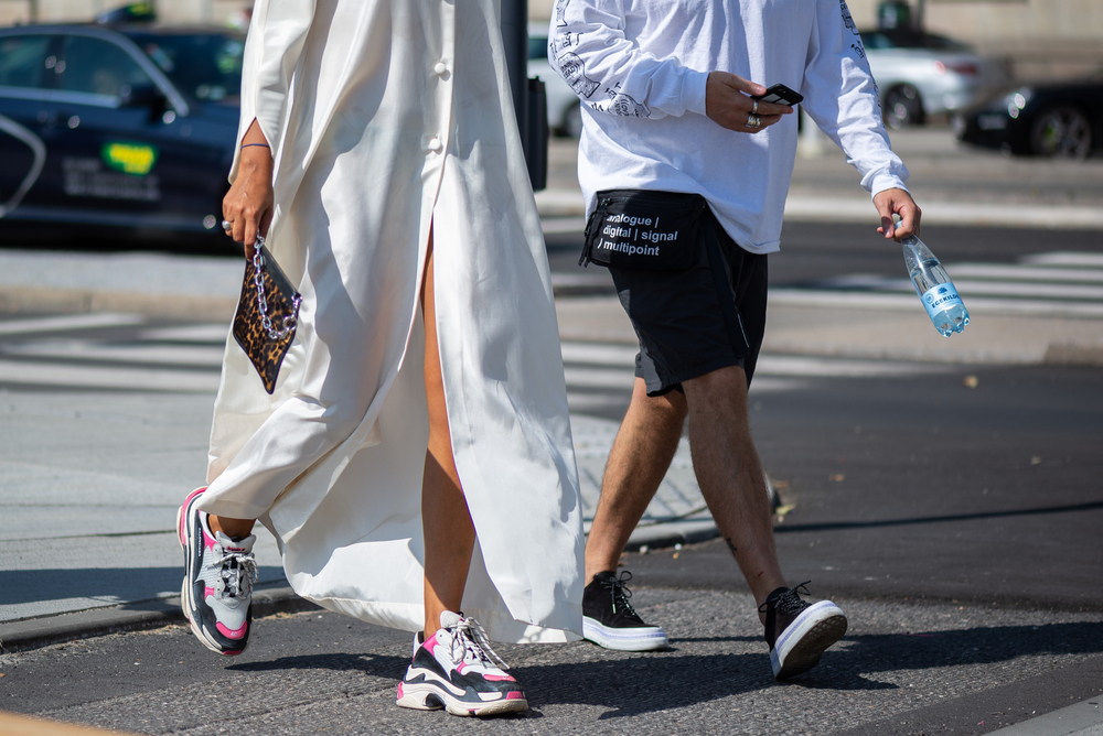 robe longue sneakers